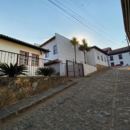 Casa No Centro Historico De Catas Altas Villa Exterior photo